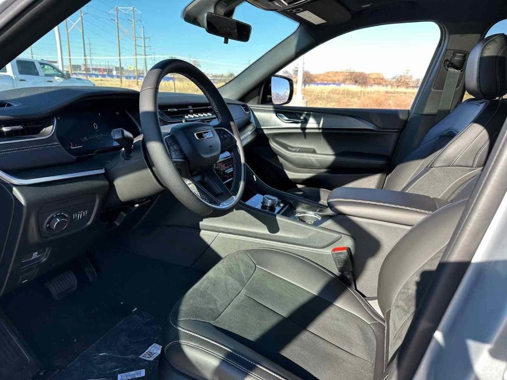 new 2025 Jeep Grand Cherokee L car, priced at $44,749