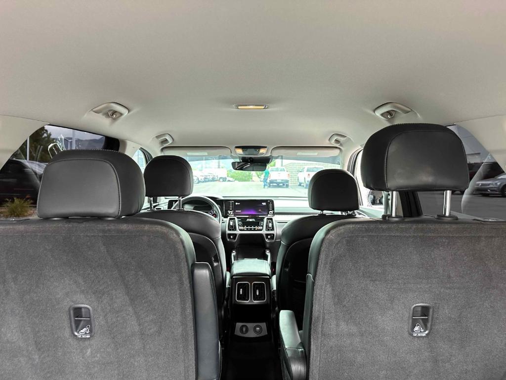 used 2022 Kia Sorento Hybrid car, priced at $27,440
