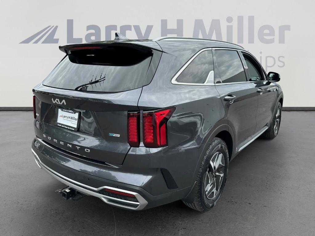 used 2022 Kia Sorento Hybrid car, priced at $27,440
