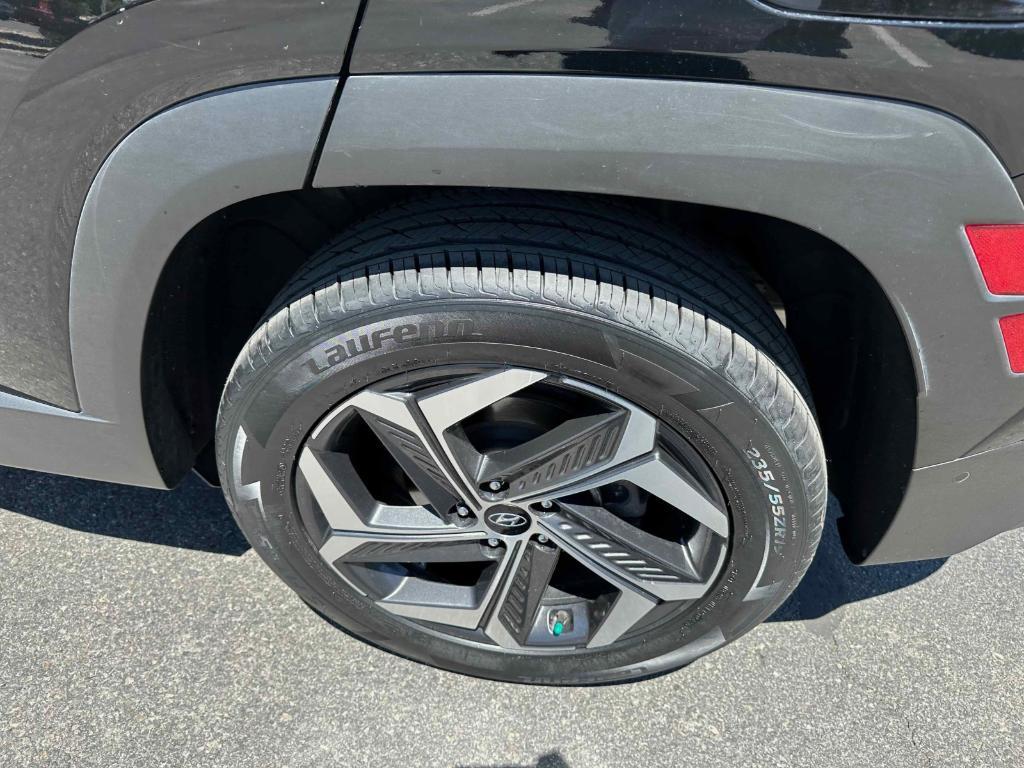 used 2022 Hyundai TUCSON Hybrid car, priced at $28,000