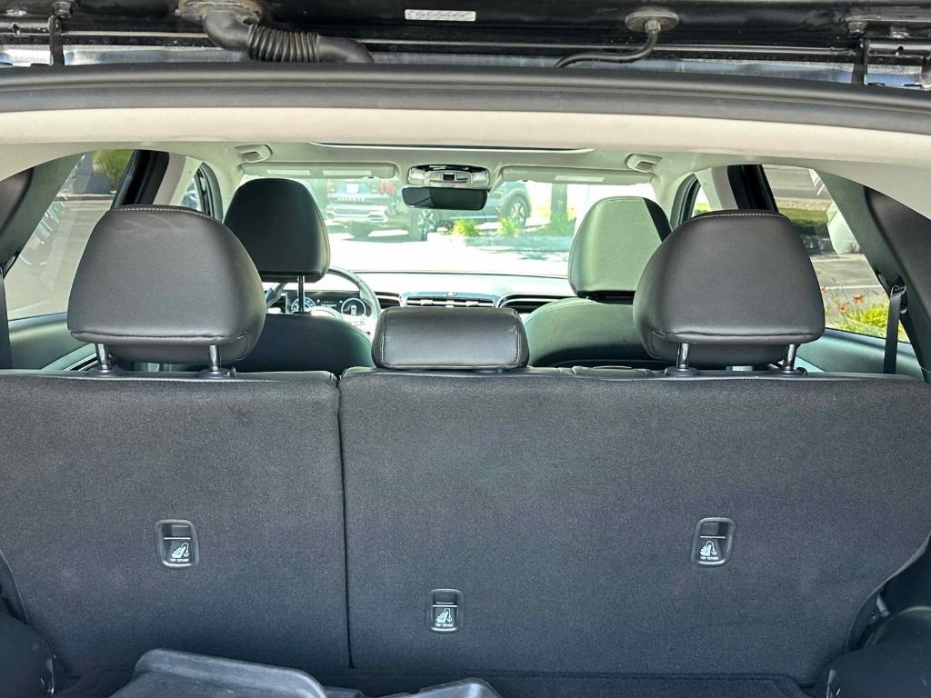 used 2022 Hyundai TUCSON Hybrid car, priced at $28,000