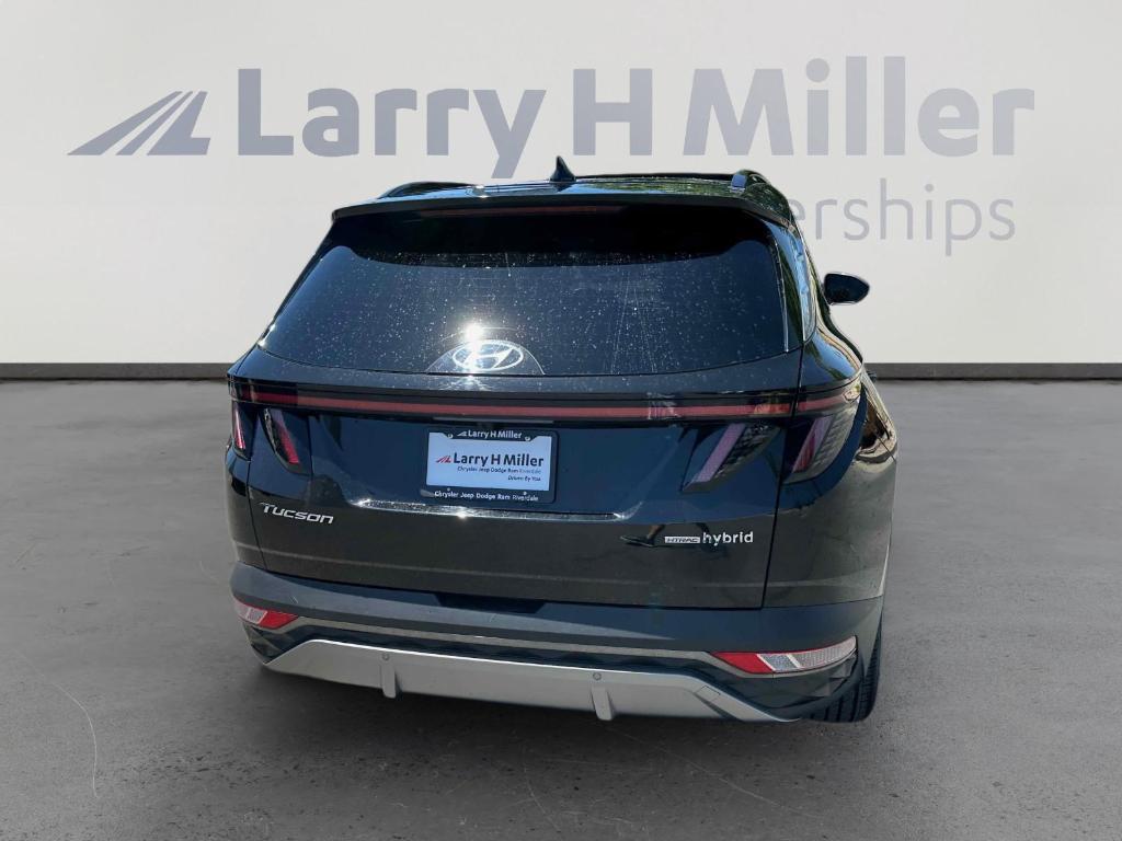 used 2022 Hyundai TUCSON Hybrid car, priced at $28,000