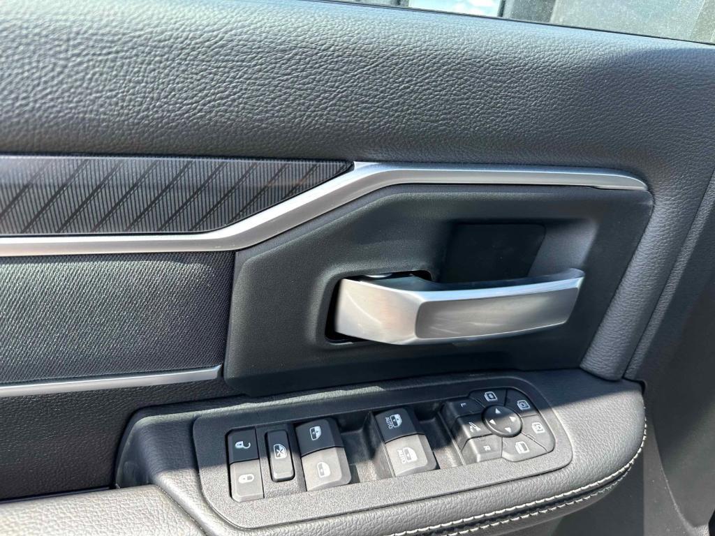 new 2025 Ram 3500 car, priced at $76,170