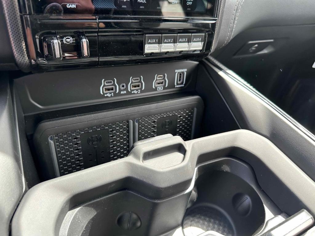 new 2025 Ram 2500 car, priced at $98,690