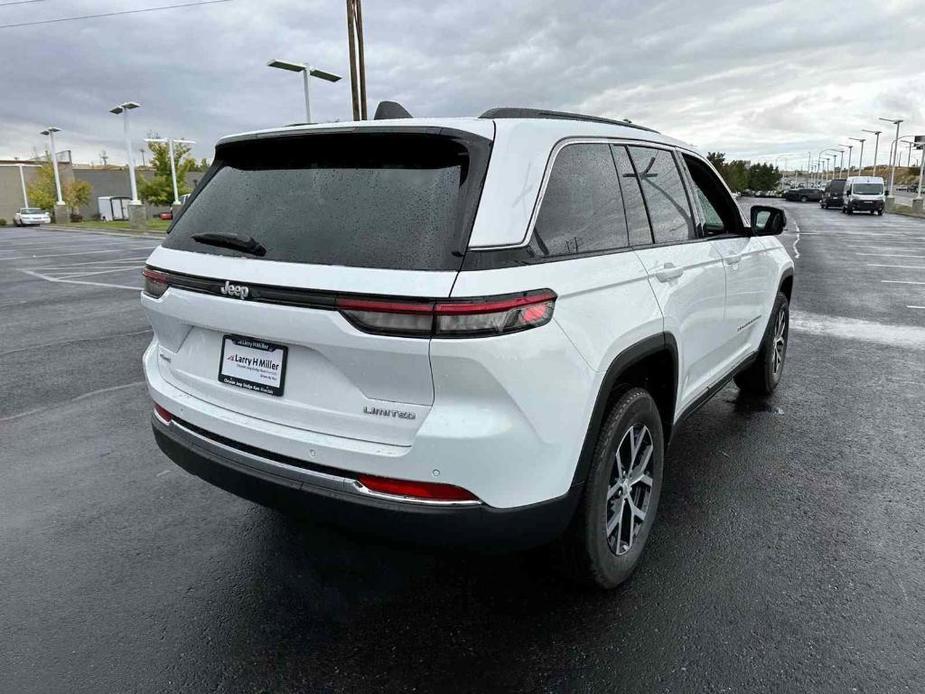 new 2025 Jeep Grand Cherokee car, priced at $44,412