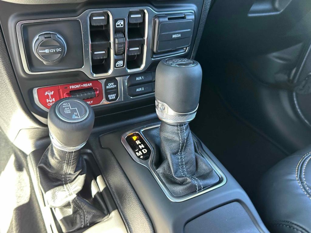 new 2025 Jeep Wrangler car, priced at $100,998
