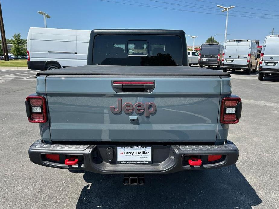 new 2024 Jeep Gladiator car, priced at $56,052