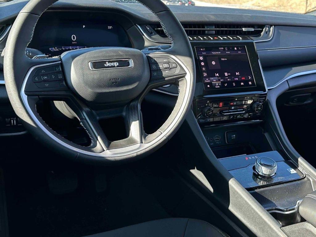 new 2025 Jeep Grand Cherokee L car, priced at $45,715