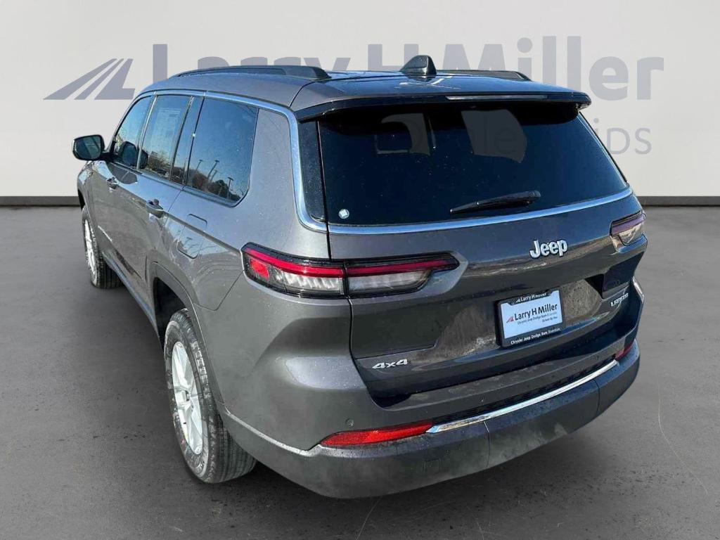 new 2025 Jeep Grand Cherokee L car, priced at $42,221