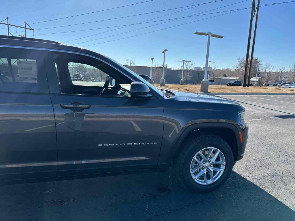 new 2025 Jeep Grand Cherokee L car, priced at $45,715