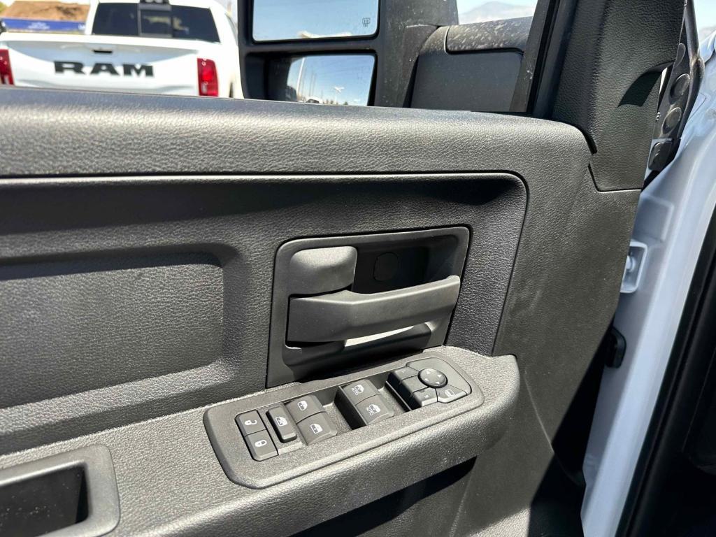 new 2025 Ram 3500 car, priced at $64,080