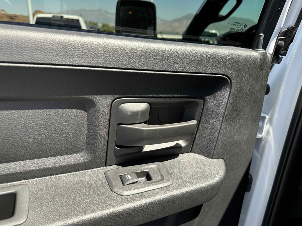 new 2025 Ram 3500 car, priced at $64,080