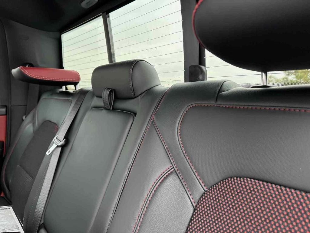 new 2025 Ram 1500 car, priced at $59,925