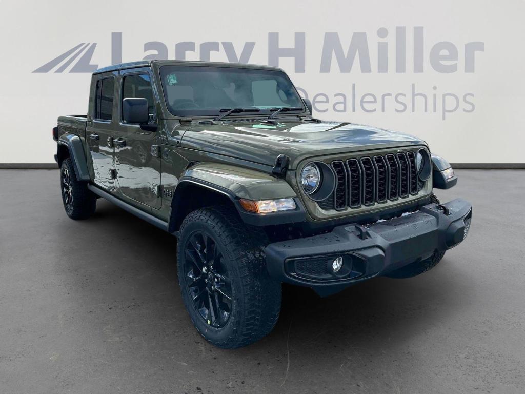 new 2025 Jeep Gladiator car, priced at $42,123