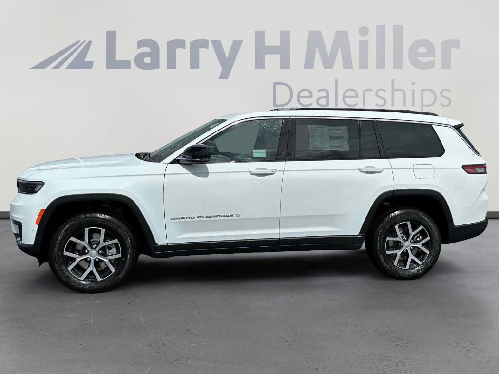 new 2025 Jeep Grand Cherokee L car, priced at $50,357