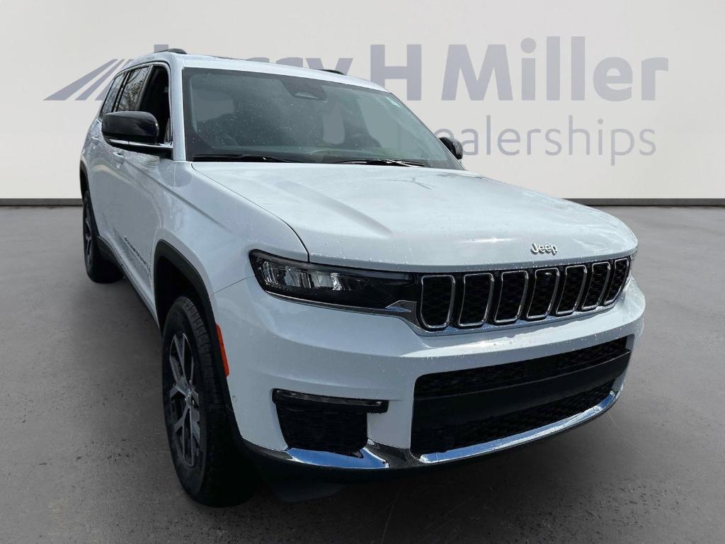 new 2025 Jeep Grand Cherokee L car, priced at $55,235