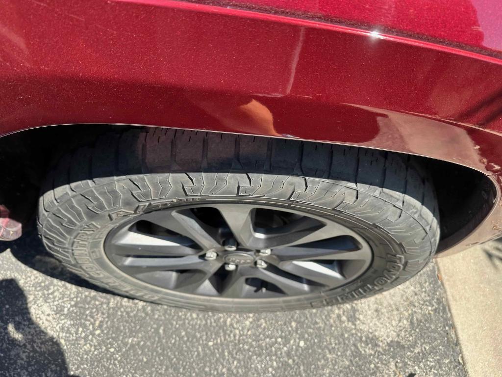 used 2018 Jeep Grand Cherokee car, priced at $24,121