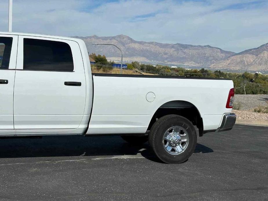 new 2024 Ram 3500 car, priced at $61,601