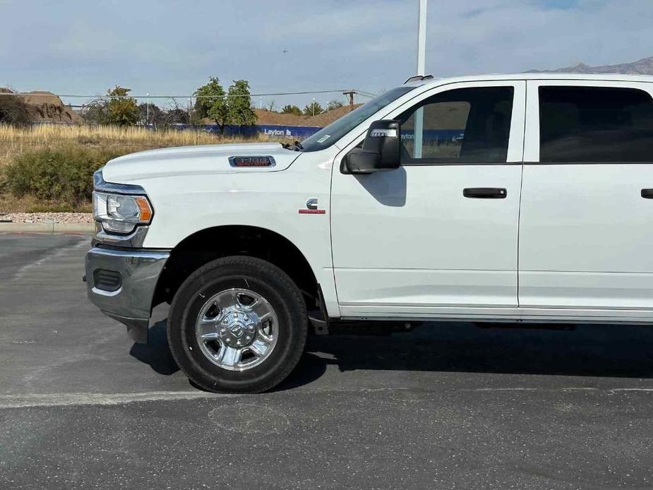 new 2024 Ram 3500 car, priced at $61,601