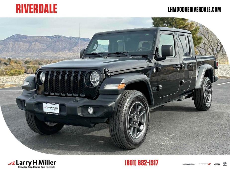 used 2020 Jeep Gladiator car, priced at $32,772