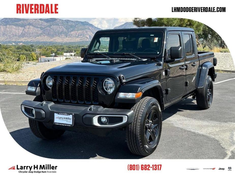 used 2021 Jeep Gladiator car, priced at $29,881