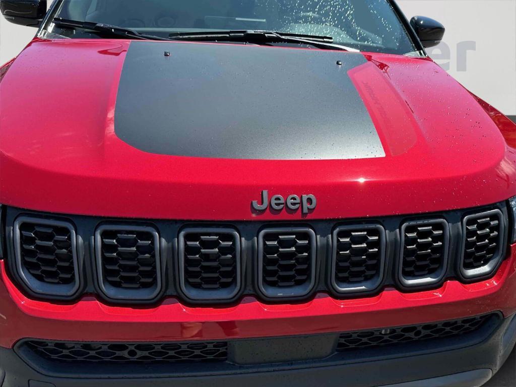new 2025 Jeep Compass car, priced at $32,197
