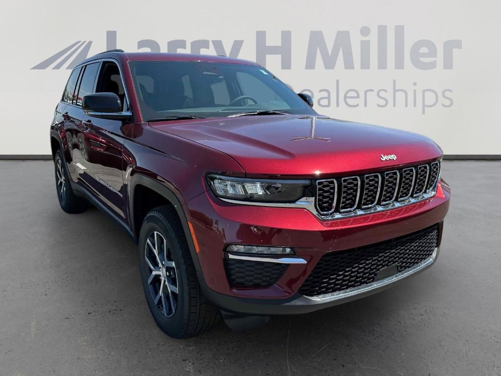 new 2025 Jeep Grand Cherokee car, priced at $45,397