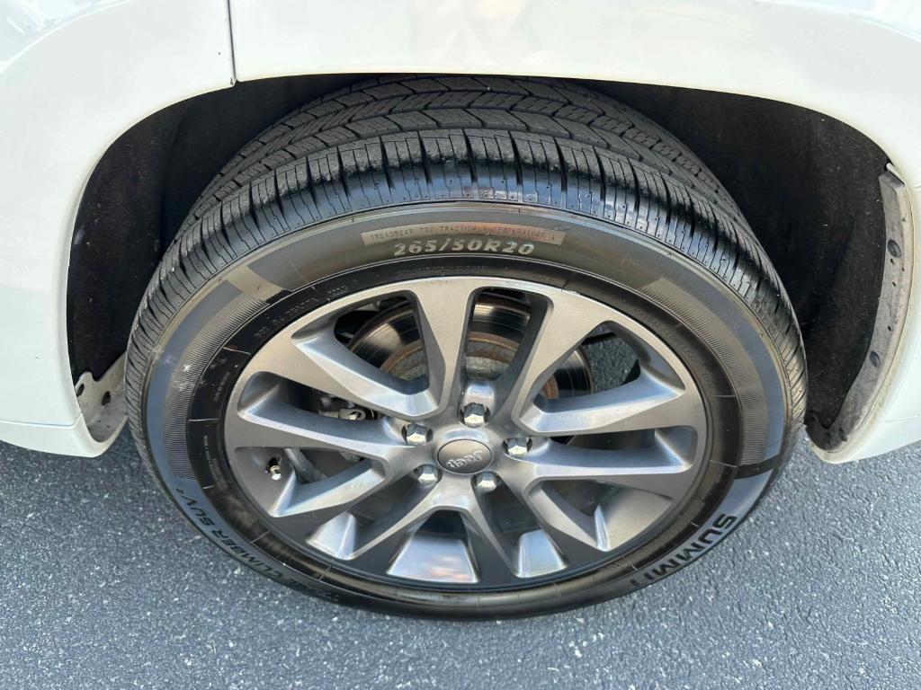 used 2018 Jeep Grand Cherokee car, priced at $20,190