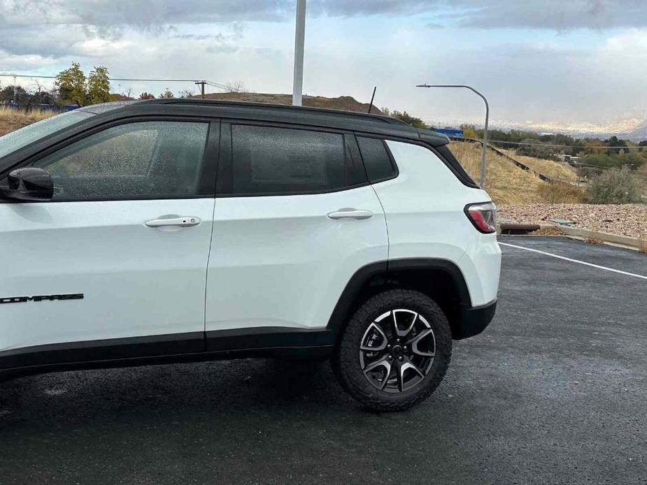 new 2025 Jeep Compass car, priced at $32,248