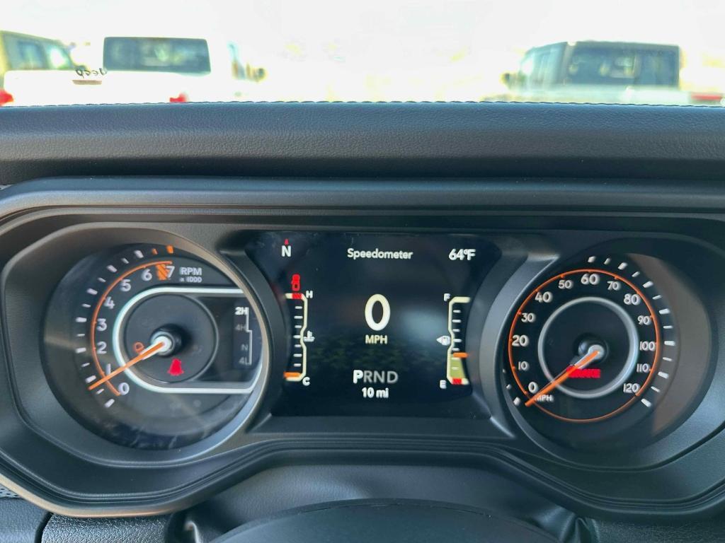 new 2025 Jeep Gladiator car, priced at $48,682