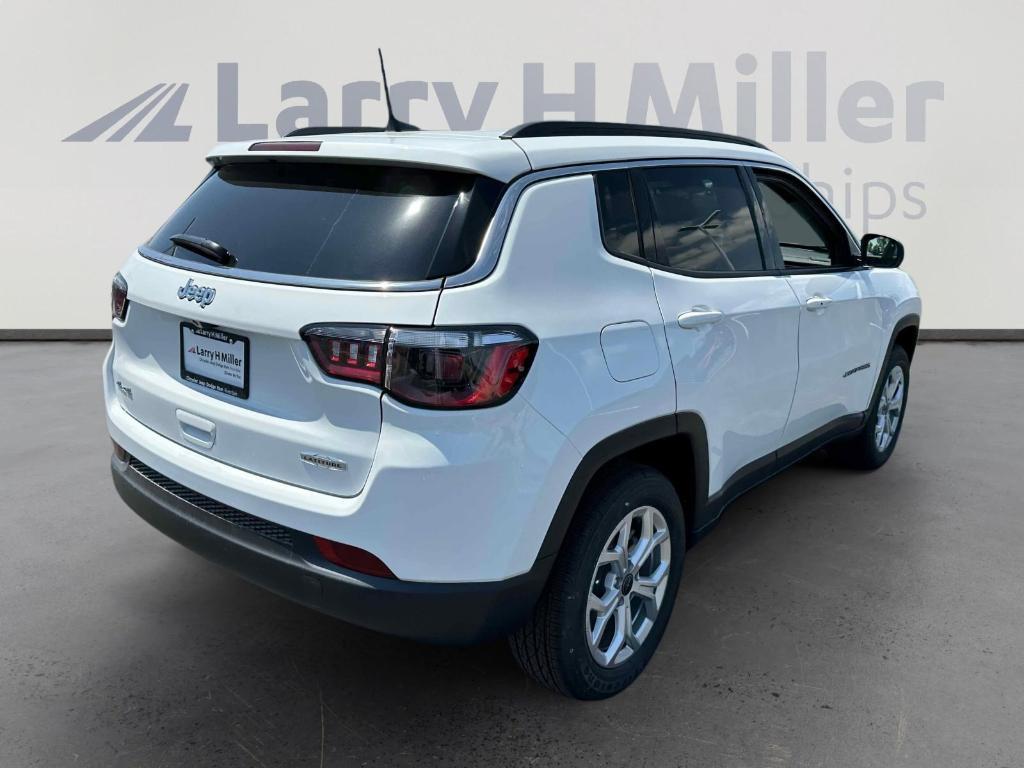 new 2025 Jeep Compass car, priced at $27,718