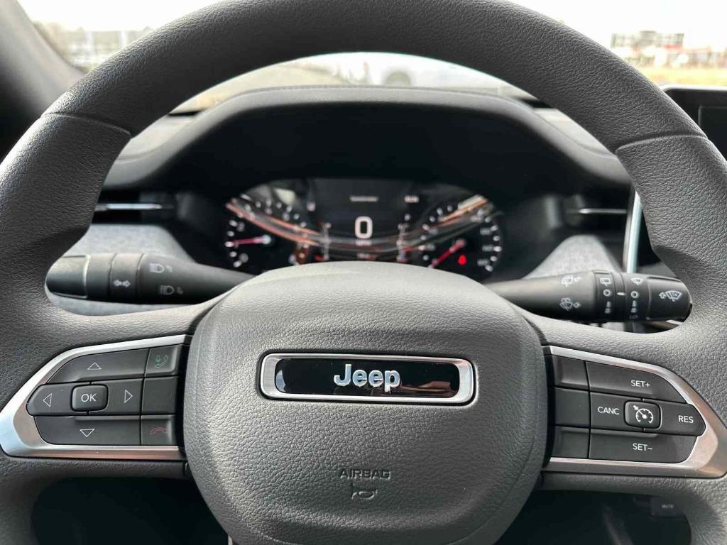 new 2025 Jeep Compass car, priced at $27,885