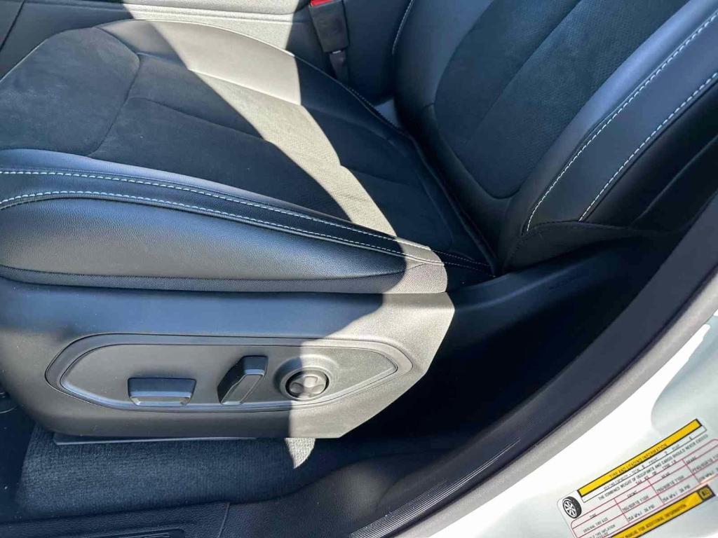 new 2025 Jeep Grand Cherokee L car, priced at $44,213