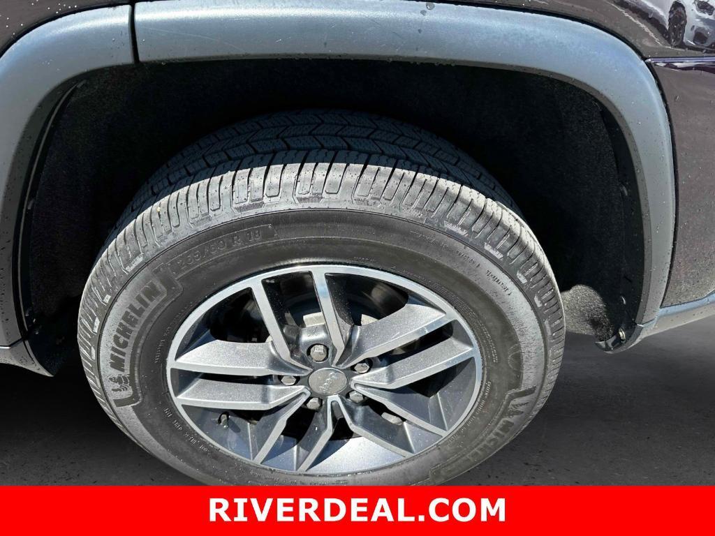 used 2018 Jeep Grand Cherokee car, priced at $18,514