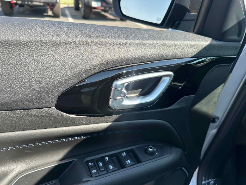 new 2025 Jeep Compass car, priced at $35,365
