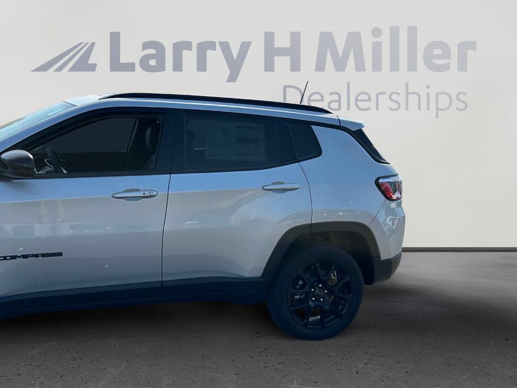 new 2025 Jeep Compass car, priced at $35,365