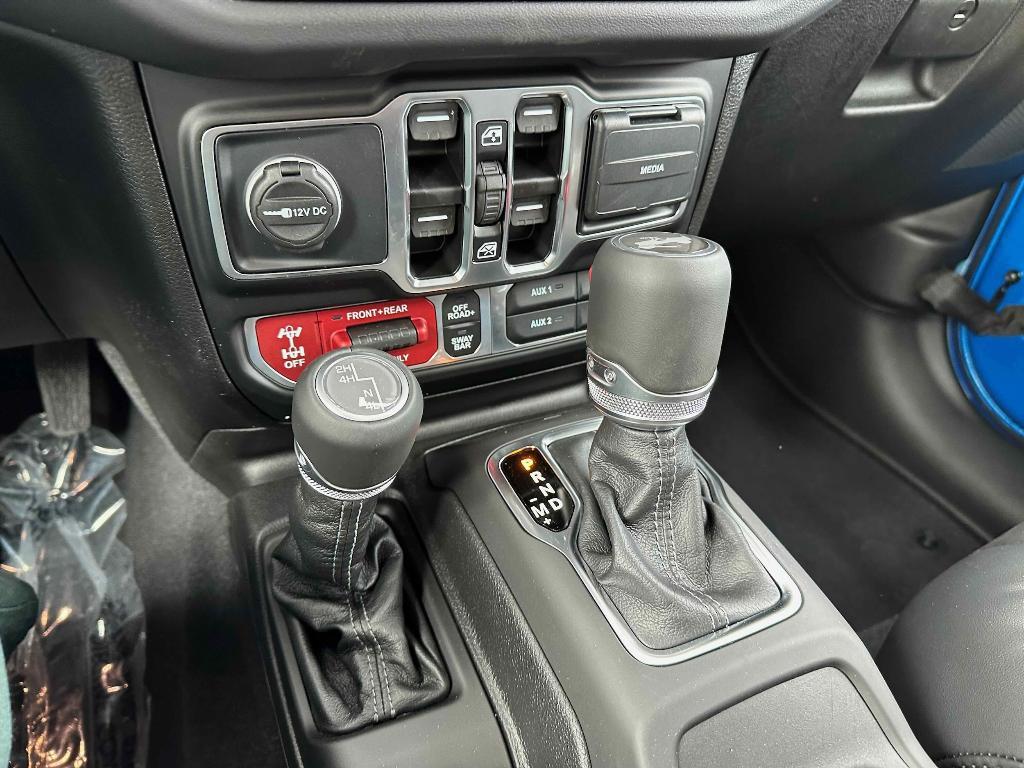 new 2025 Jeep Wrangler car, priced at $62,438