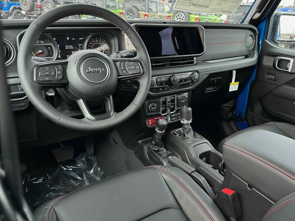 new 2025 Jeep Wrangler car, priced at $62,727