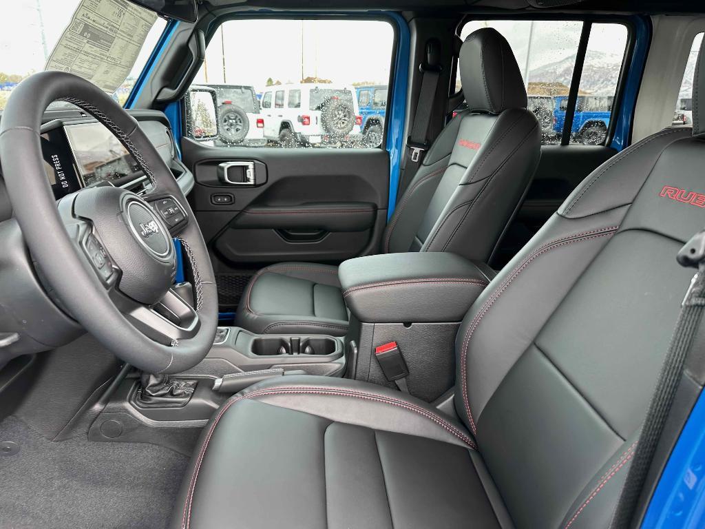 new 2025 Jeep Wrangler car, priced at $62,727