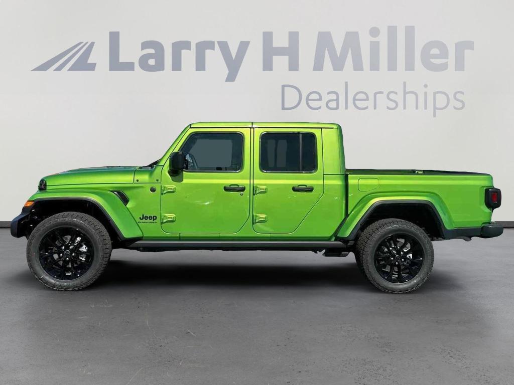new 2025 Jeep Gladiator car, priced at $42,123