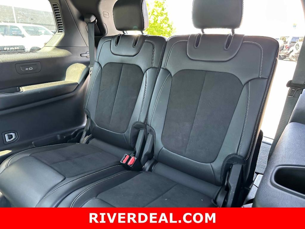 used 2024 Jeep Grand Cherokee L car, priced at $33,500