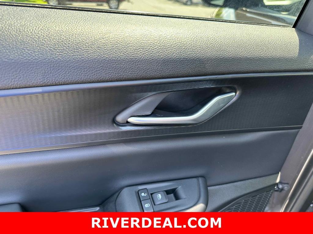 used 2024 Jeep Grand Cherokee L car, priced at $33,500