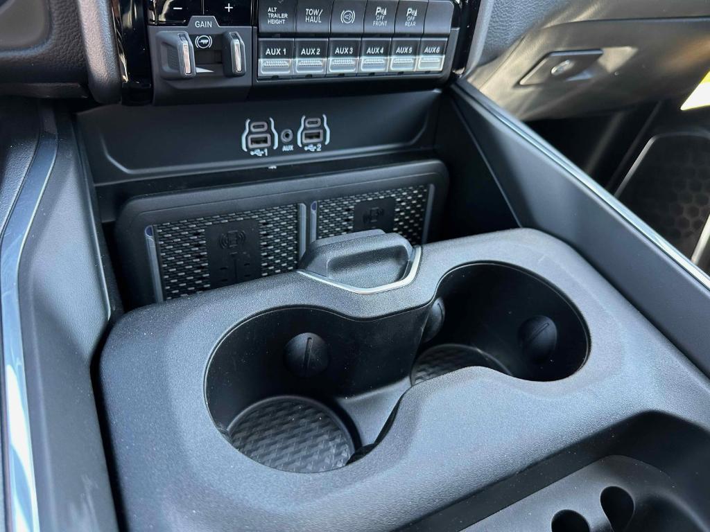 new 2025 Ram 2500 car, priced at $86,890