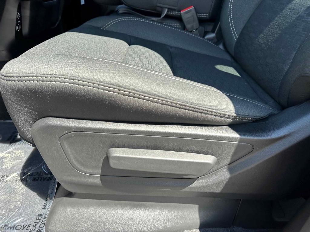 new 2025 Ram 1500 car, priced at $47,550