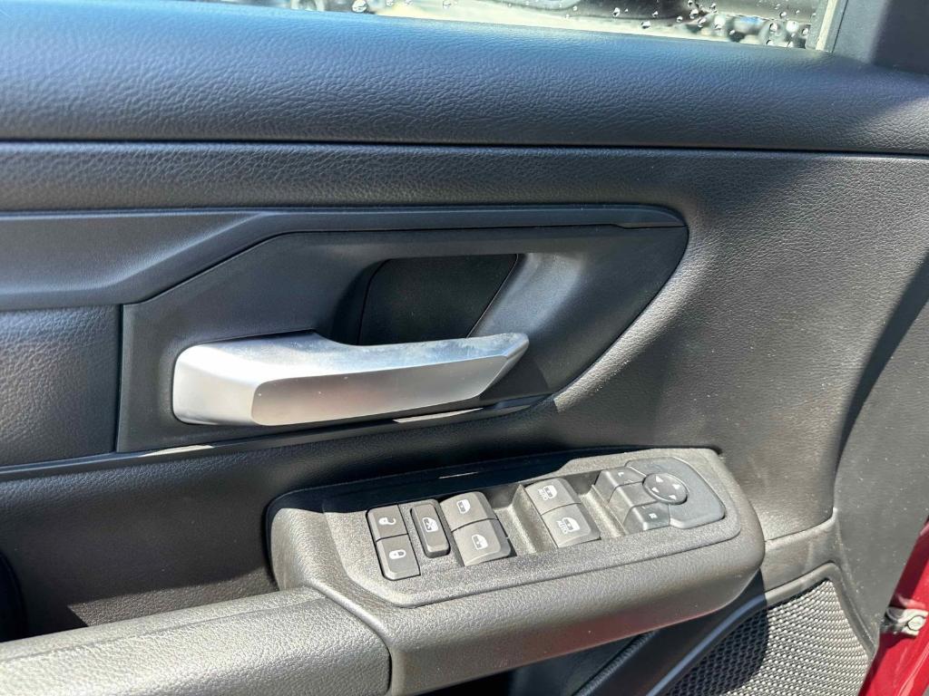 new 2025 Ram 1500 car, priced at $47,550