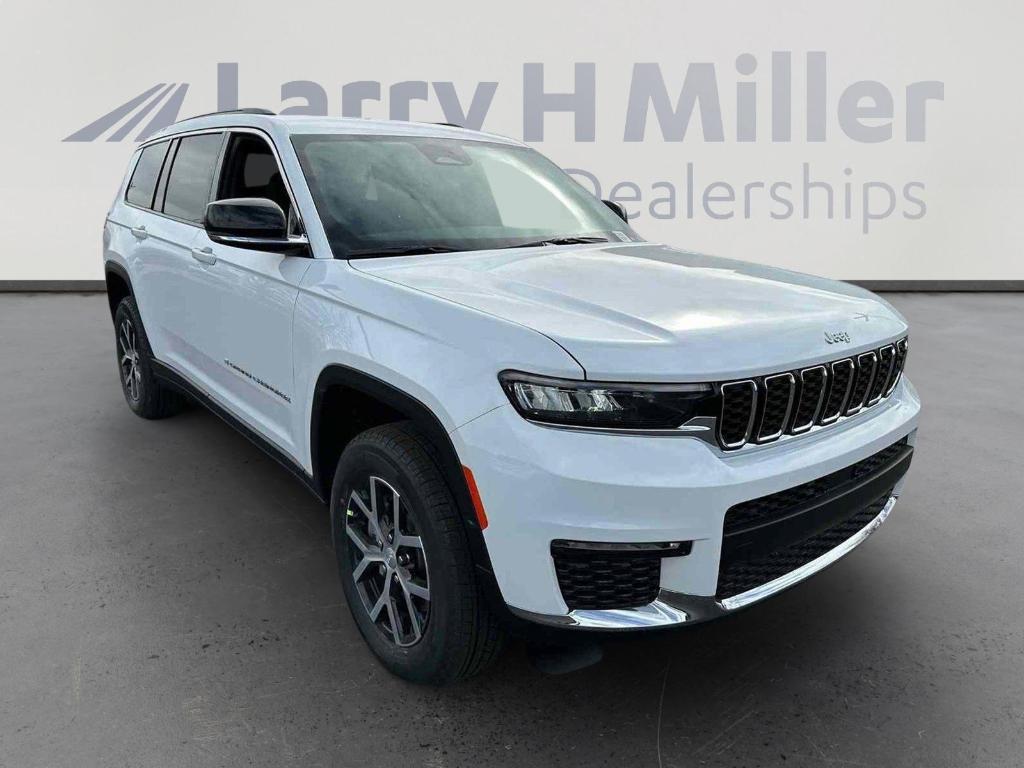 new 2025 Jeep Grand Cherokee L car, priced at $45,372