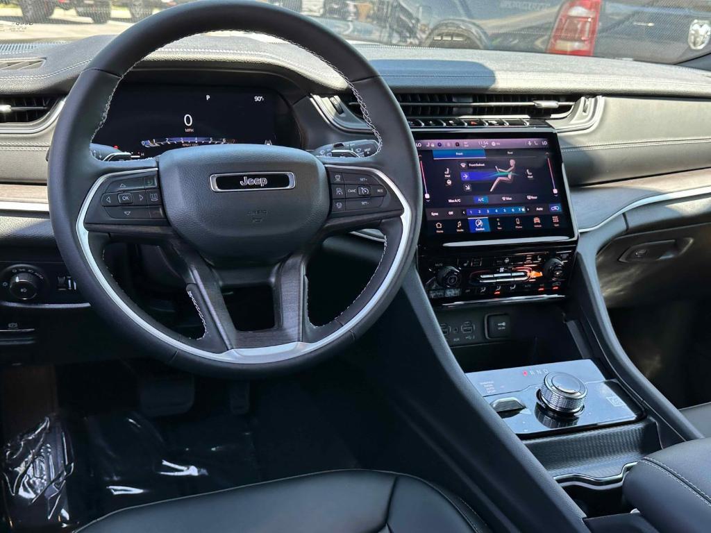 new 2025 Jeep Grand Cherokee L car, priced at $46,667