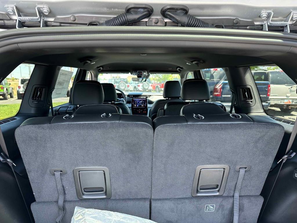 new 2025 Jeep Grand Cherokee L car, priced at $46,667