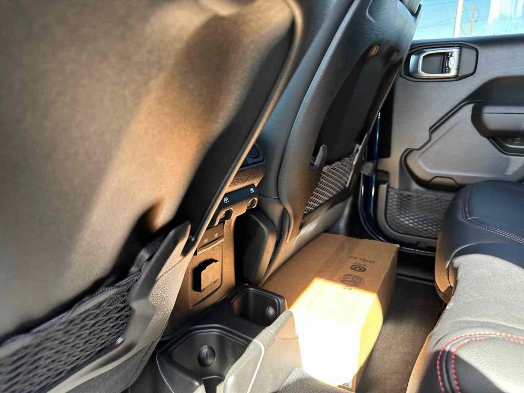 new 2025 Jeep Wrangler car, priced at $88,198