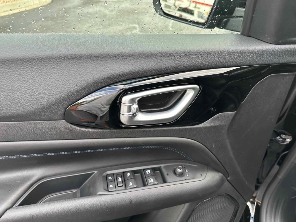 new 2025 Jeep Compass car, priced at $35,365